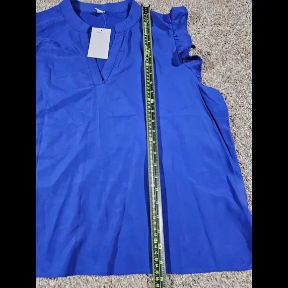 WDIRARA vneck top NWT XXL - Picture 5 of 8